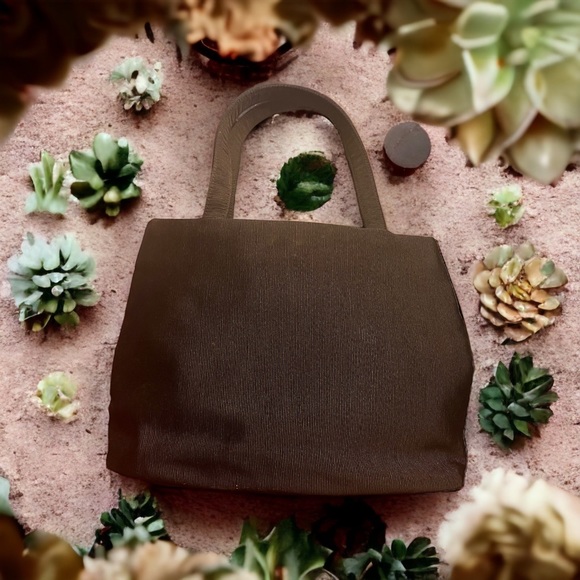 Liz Claiborne purse - Picture 2 of 4